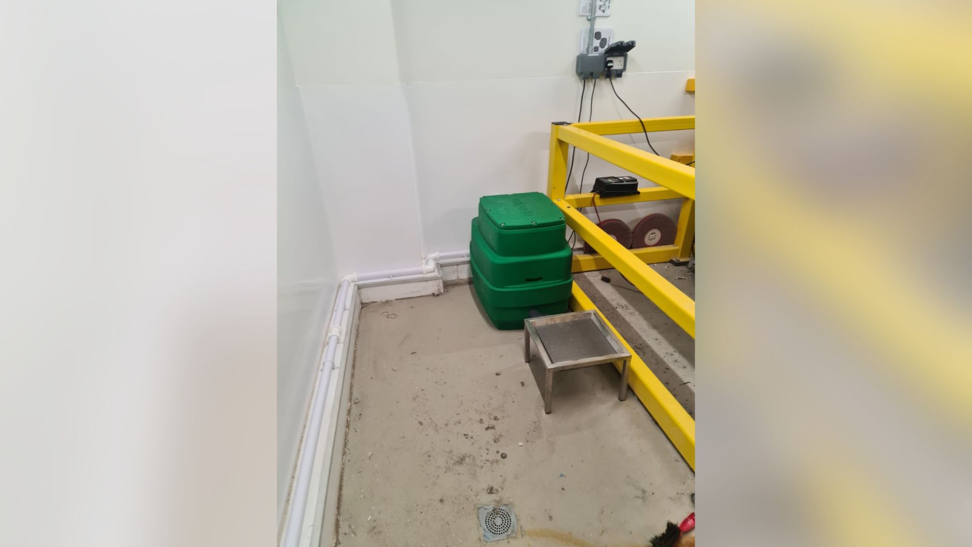 Wet Floor Scrubber Pump System for a Large Online Retailer